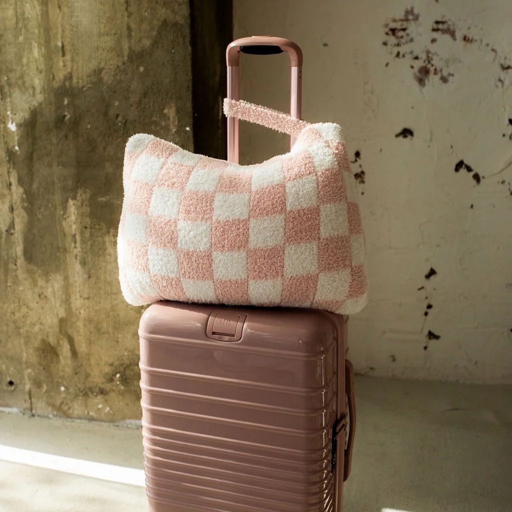 Pink and White Check Quillow - Sold Out